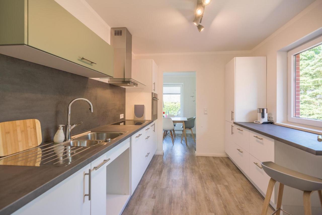 Villa Luett-Keine Monteure- Husum  Bagian luar foto