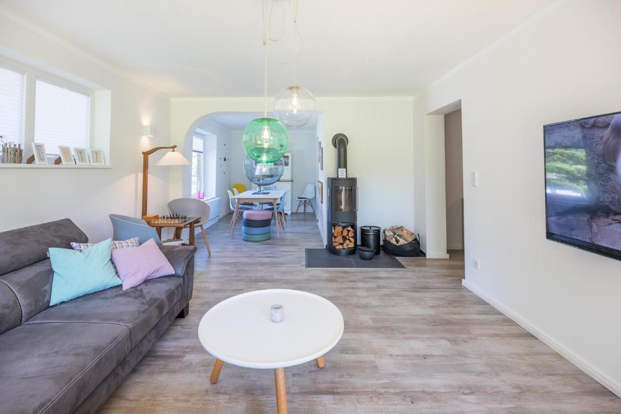 Villa Luett-Keine Monteure- Husum  Bagian luar foto